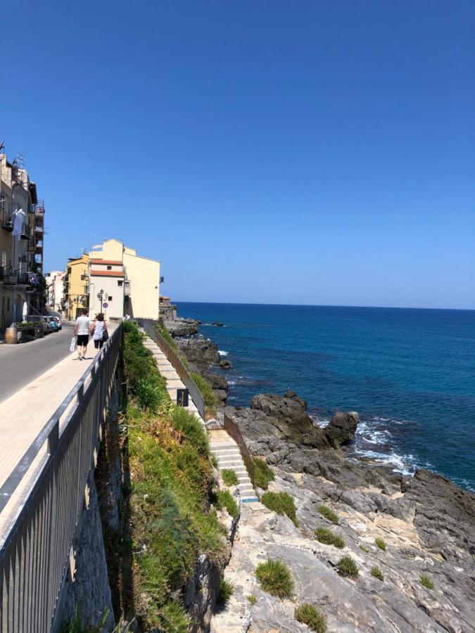 La Casa Sulla Scogliera Apartment Cefalu Exterior photo