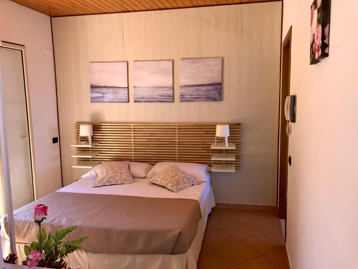 La Casa Sulla Scogliera Apartment Cefalu Exterior photo